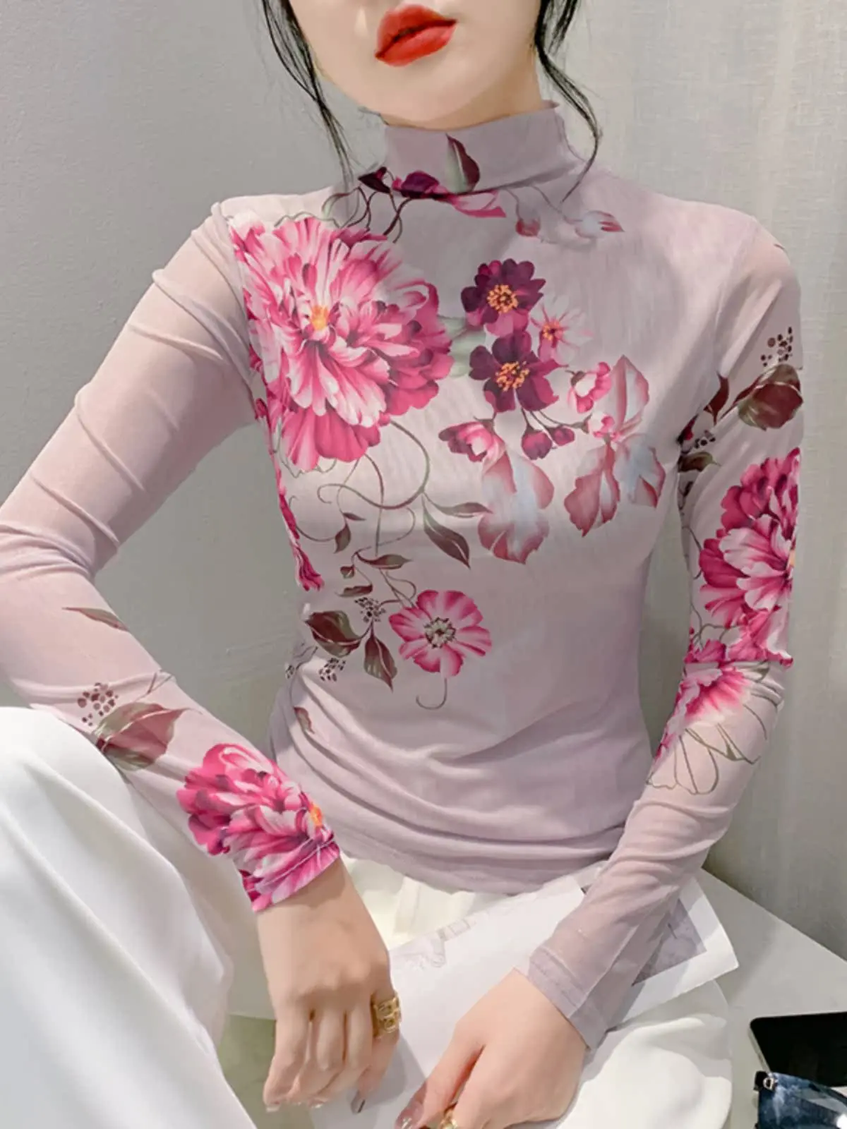 เสื้อผ้าผู้หญิงแฟชั่น ผ้าลูกไม้  คอลเลคชั่นฤดูใบไม้ร่วง-ฤดูหนาว  แบบยุโรป  คอสูง  ทรงเข้ารูป  สวยงาม  ช่วยลดเลือนริ้วรอย  ผ้าตาข่าย