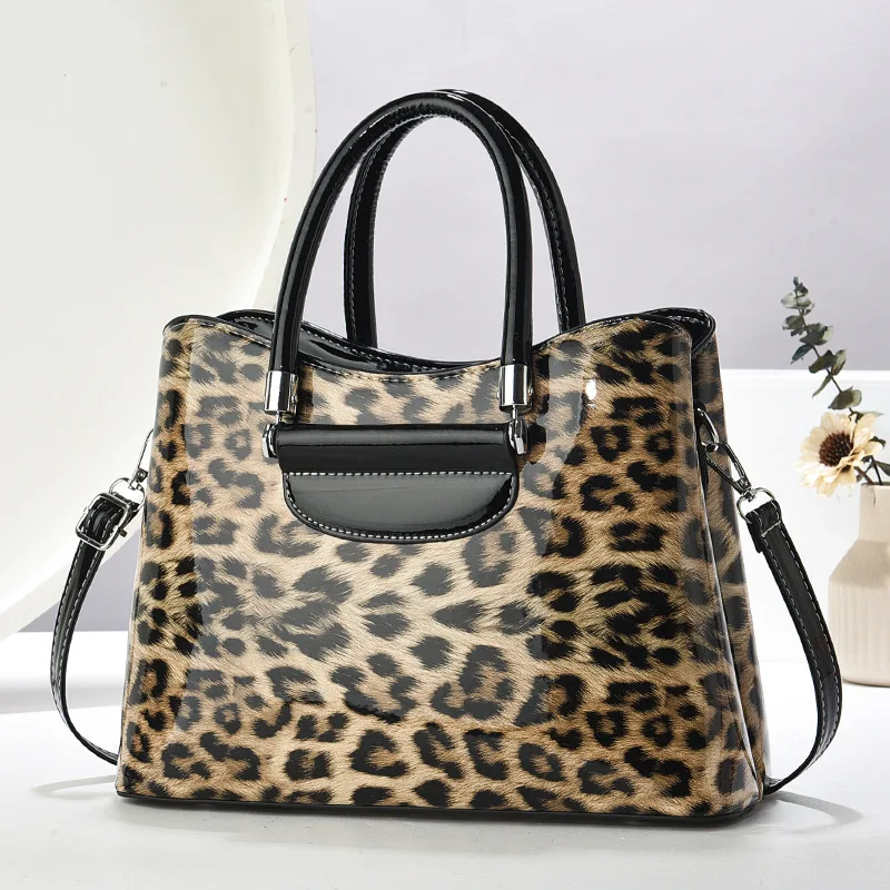 

Fashionable New Leopard Print Women'S Handbag Classic Retro Crossbody Bag Trendy Versatile Shoulder Bag Commuting Tote Bag Women