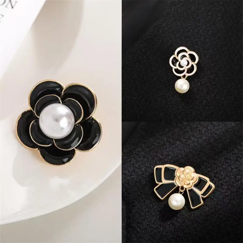 Camellia Pearl Brooch Black Oil-dripping Metal Mourning Corsage Pin High-end French Elegant Bag Cloth Scarf Accessories Brooch