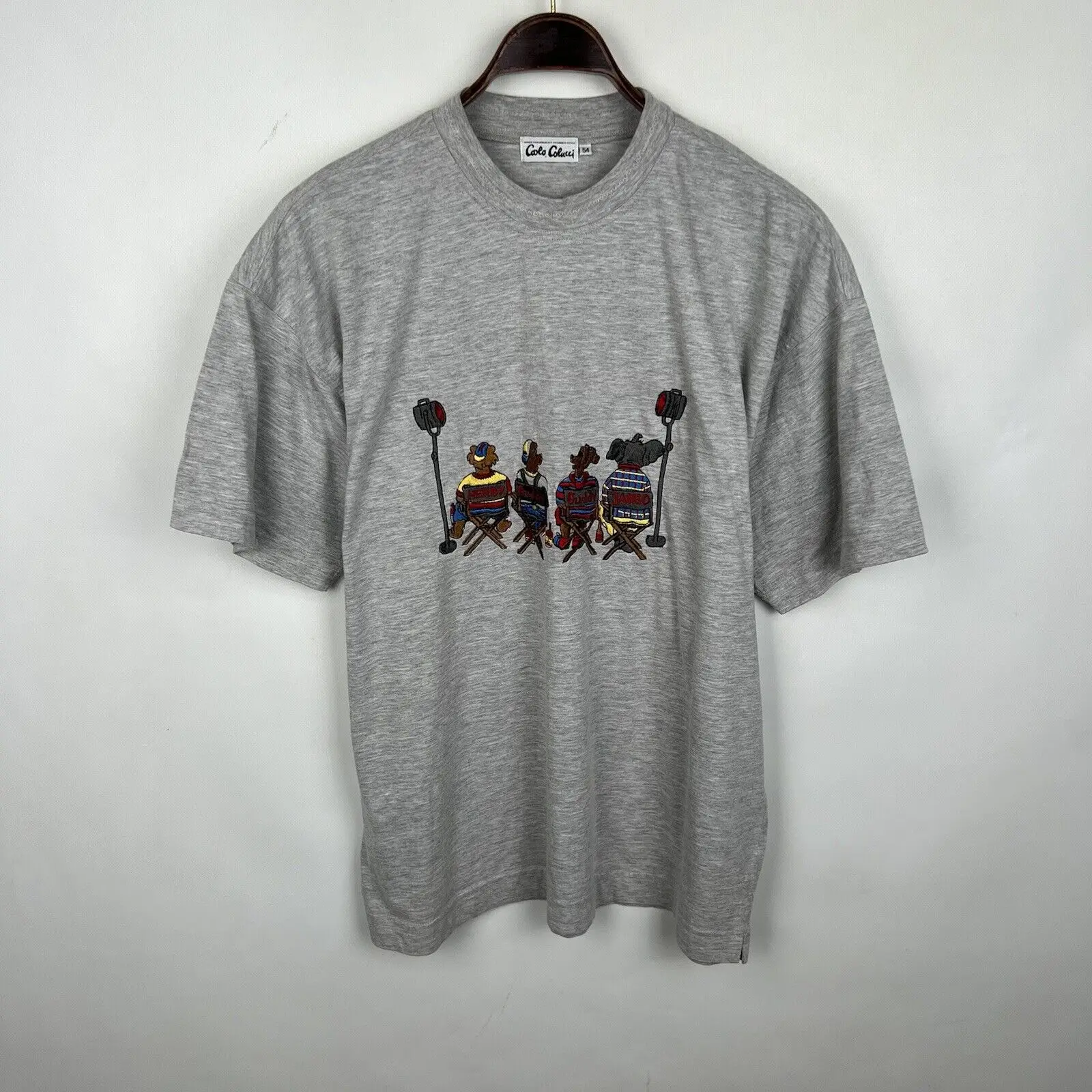 CARLO COLUCCI 90'S VINTAGE EMBROIDERED DIRECTOR'S SCENE BEARS T-SHIRT SIZE 54