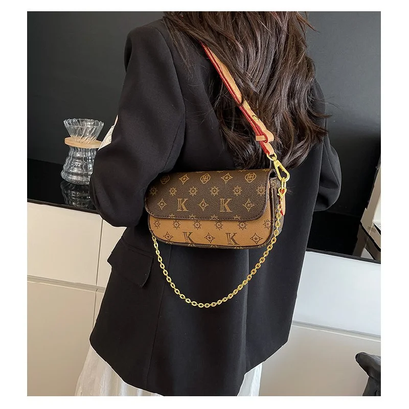 

Famous Designer Women's Handbag Leather Crossbody Shoulder Bag Luxury Brand Popular Classic Elegant Style