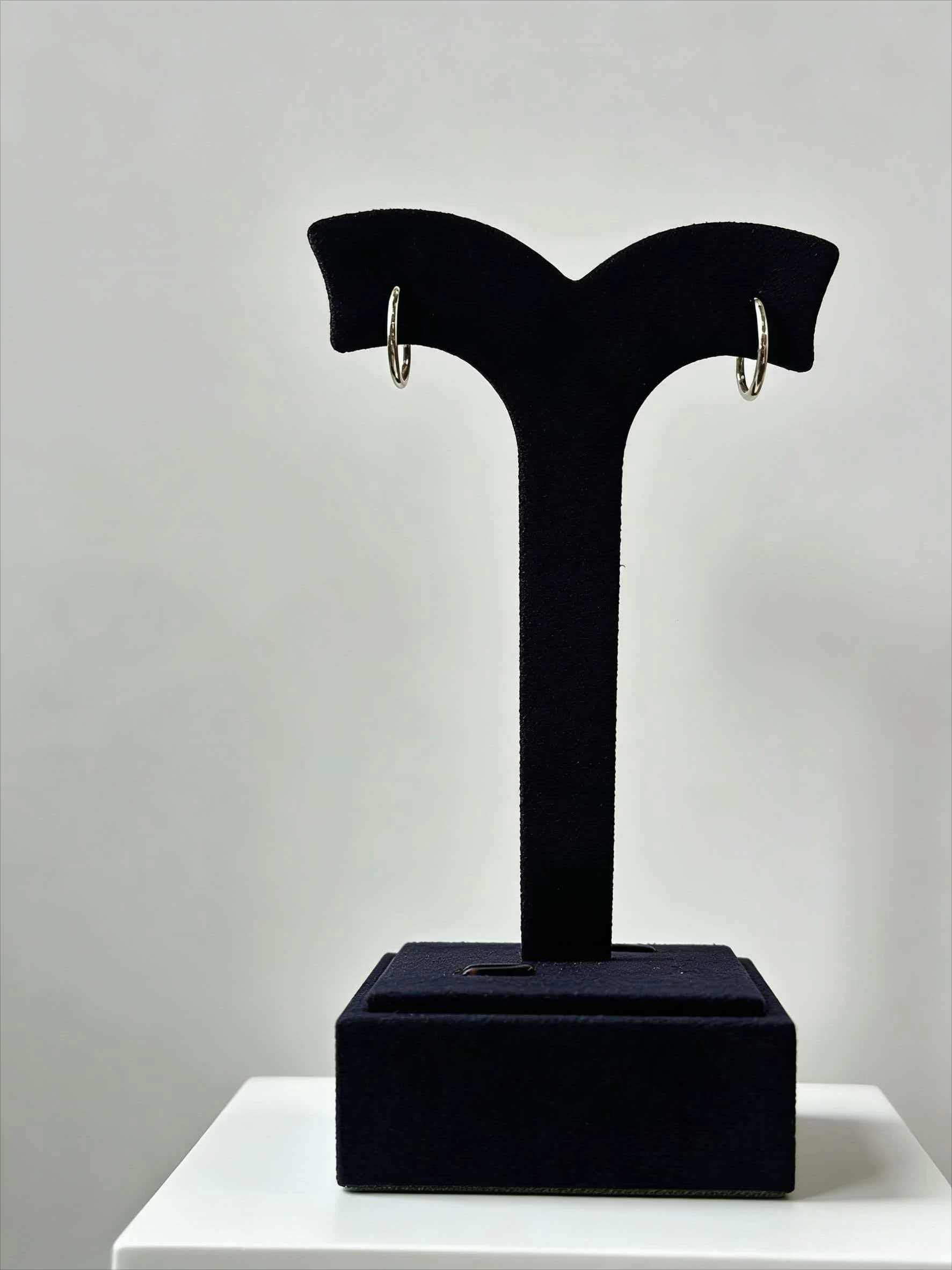 

Синяя подставка для сережек из микрофибры, легкая роскошная подставка для ювелирных изделий