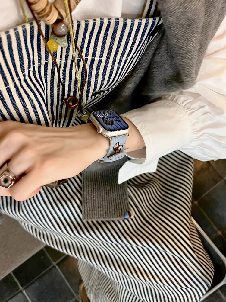 Cinturino in pelle cucciolo carino per iWatch Ultra 10 9 8 7 6 5 SE 4 cinturino in denim per Apple Watch 41mm 40 38mm 49mm 42mm 45mm 46mm