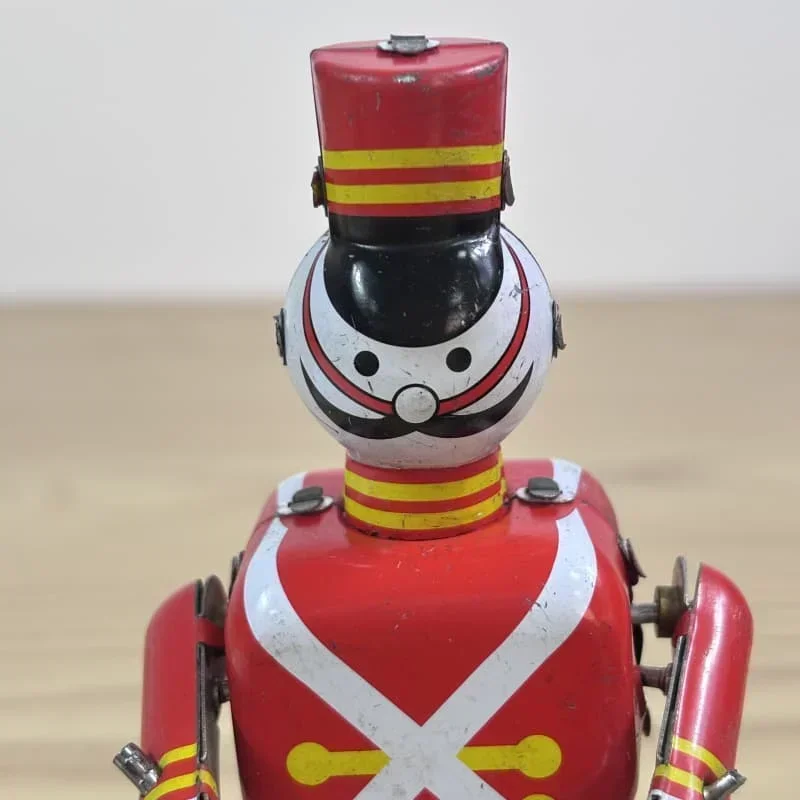 [Divertente] Collezione per adulti Giocattolo a carica retrò Batterista robot con banda militare in metallo di latta Giocattolo meccanico Figure giocattolo a orologeria regalo per bambini