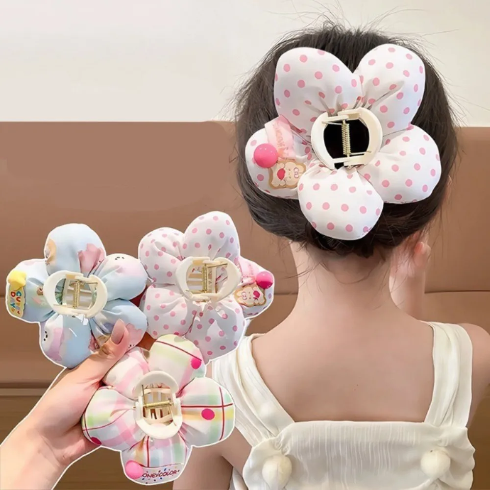 

Ins Korean Plaid 3D Flower Grab Clip Children Little Girl High-value Polka Dot Hairpin Headwear
