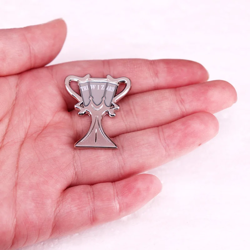 Game in The Wizarding World Badge Classic Movie Enamel Pin Brooch Jewelry Accessories