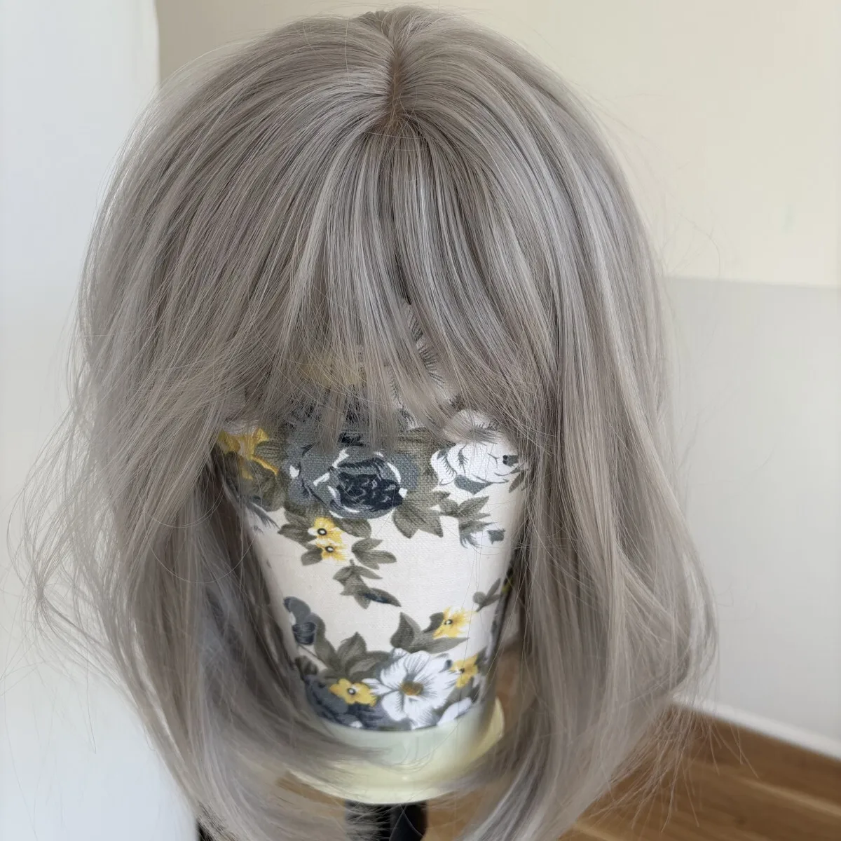 

Heat Resistant Hair Bob Straight Cosplay Party Wig With Bangs Gray