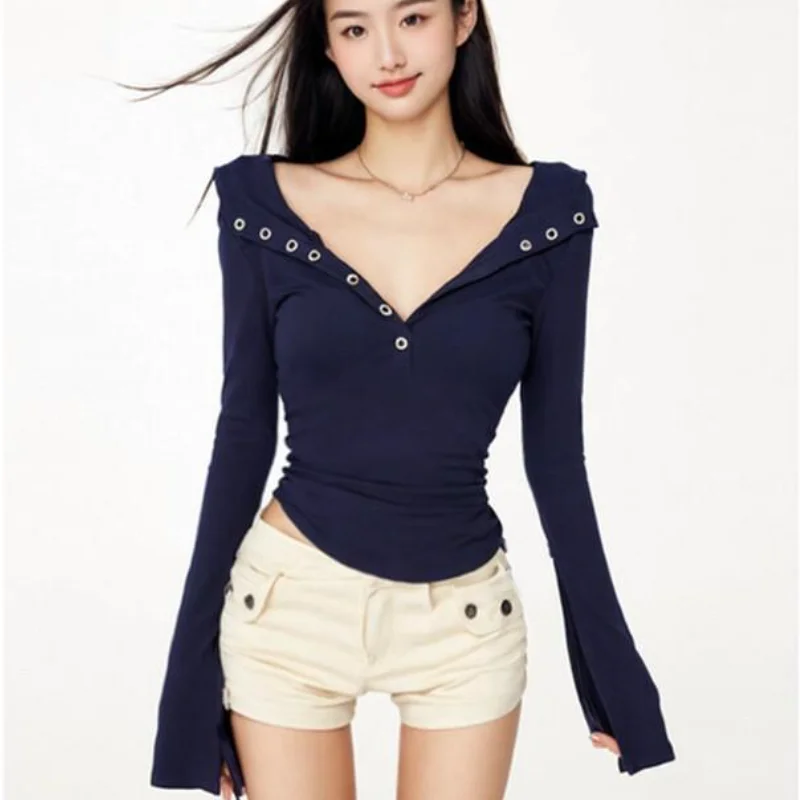 

Женская футболка с длинными рукавами и v-образным вырезом Hot Girl Pure Desire Wind, осень 2022, новая модная универсальная рубашка с тонким низом, новый стиль