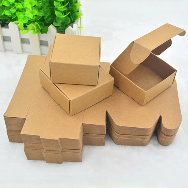Mini cajas de cartón Kraft de 10/20 piezas, 2,16 "x 2,16" x 0,98 "-adecuadas para embalaje, manualidades y cajas de regalos navideños