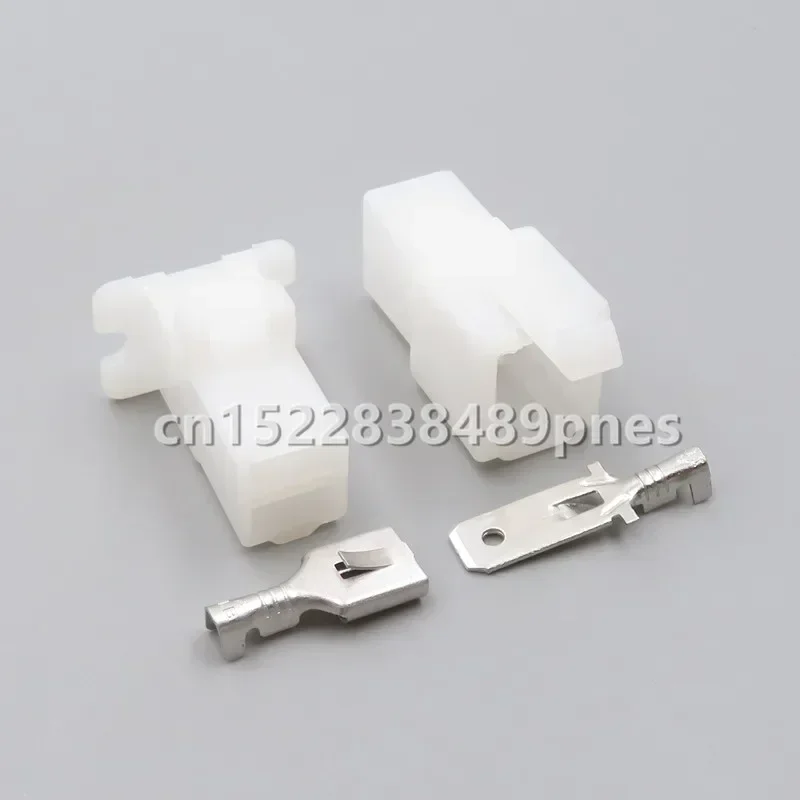 2 Pole White ABS Wiring Harness Connector Auto Plug Household Socket