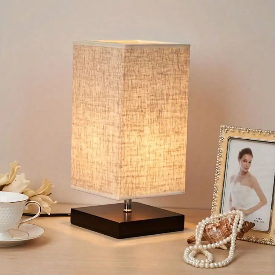 

Простая прикроватная настольная лампа с квадратным тканевым чехлом, 3-цветная лампа для чтения USB для домашнего офиса в общежитии