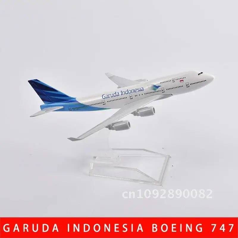 JASON TUTU 16cm GARUDA INDONESIA Metal 747 Modelo de Avião ﻿   Aviões Boeing fundidos em escala 1/400