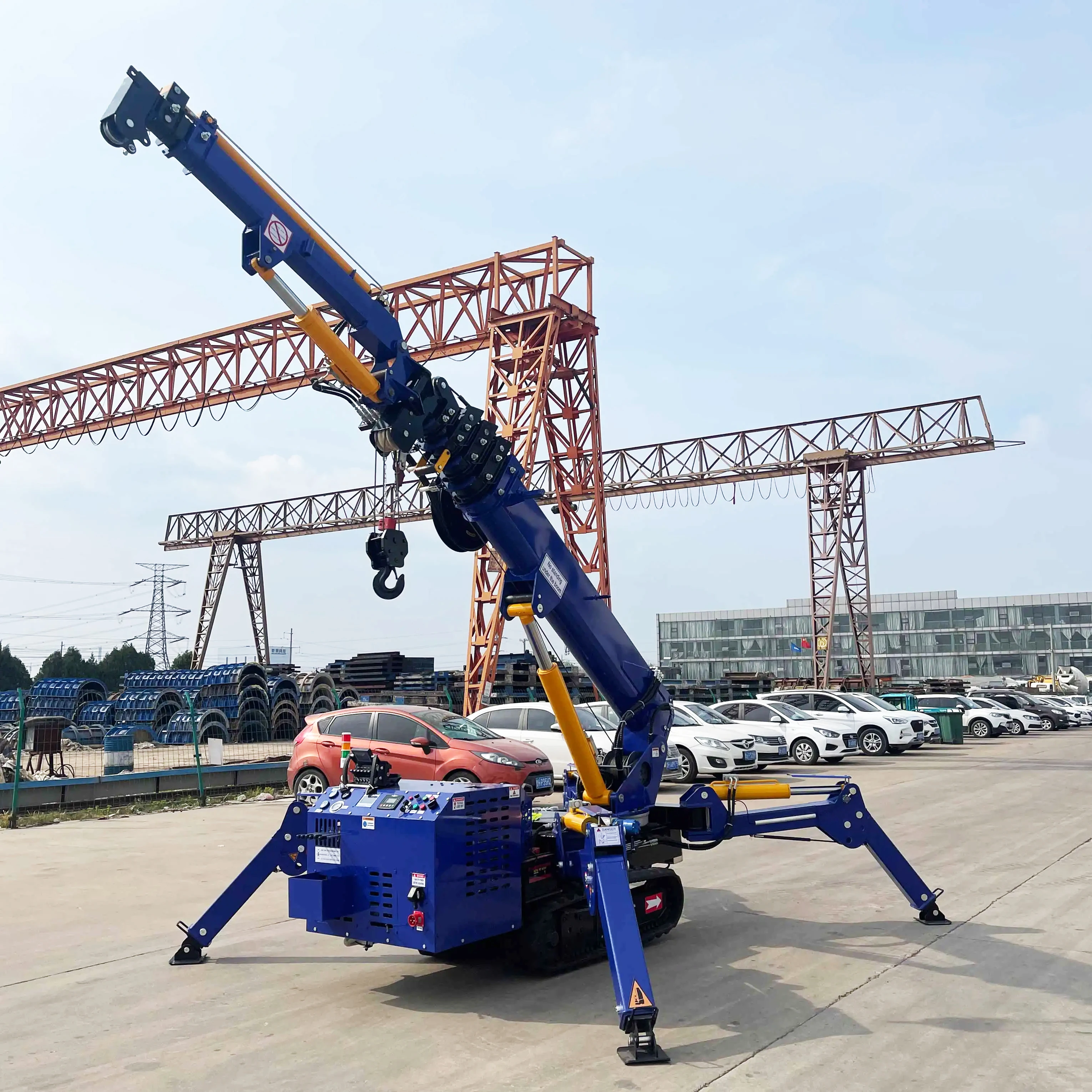 3T Diesel Electric Tracked Spider Cranes 5T 8T Mini Remote Controller Spider Crane 3T with Fly Jib for Construction Site Work