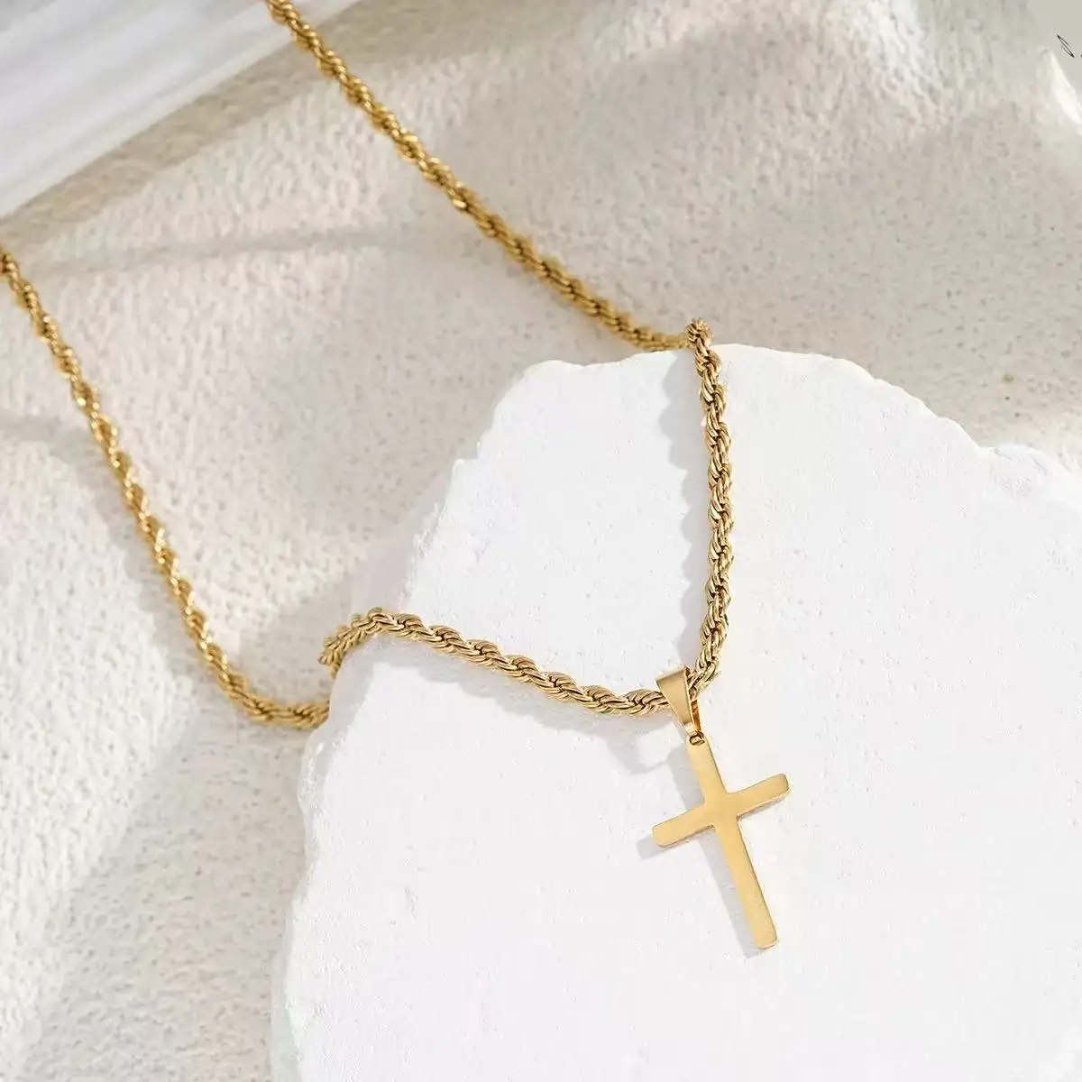 2026 New Stainless Steel Simple Gold Men's and Women's Jewelry Necklace Pendant, Suitable for Men's and Women's Daily Wearing Ne