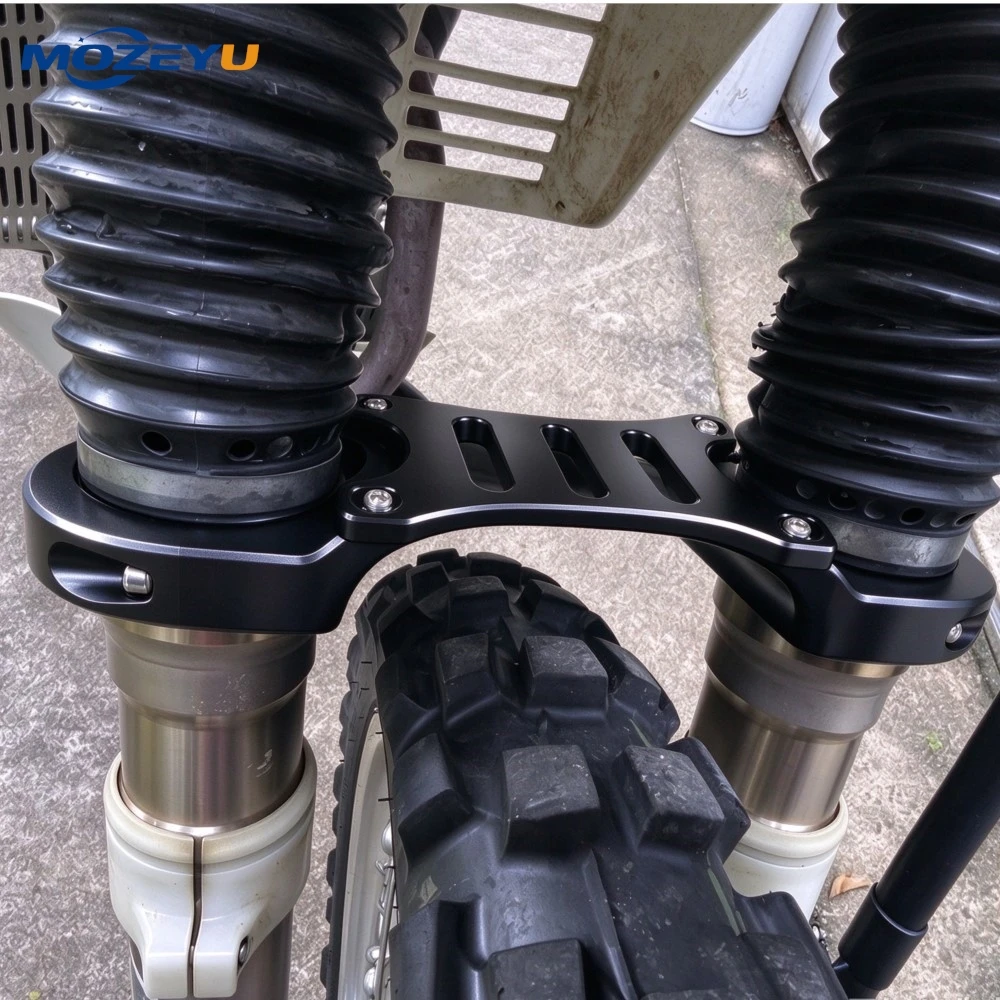 Motorcycle Front Fork Brace CNC Bracket Accessories Fit For Suzuki DR650 DR650S/SE 1996-2019 2020 2021 2022 2023 2024 2025 2026