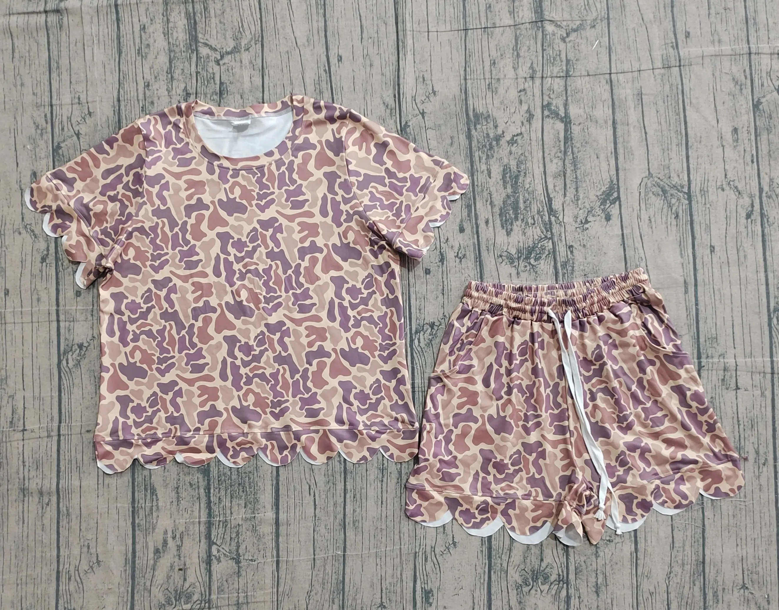 

Wholesale Adult Short Sleeves Women Sleepwear Woman Girl Sets Brown Camo Shirt Shorts Outfits Summer Clothes