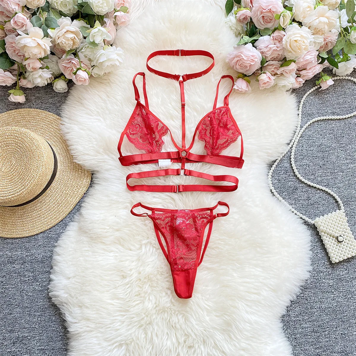 

Сексуальное кружевное нижнее белье Lovermore для женщин, комплект из бюстгальтера с вырезами и трусиков, комплекты прозрачного нижнего белья, Эротическое ночное белье, порнокостюмы