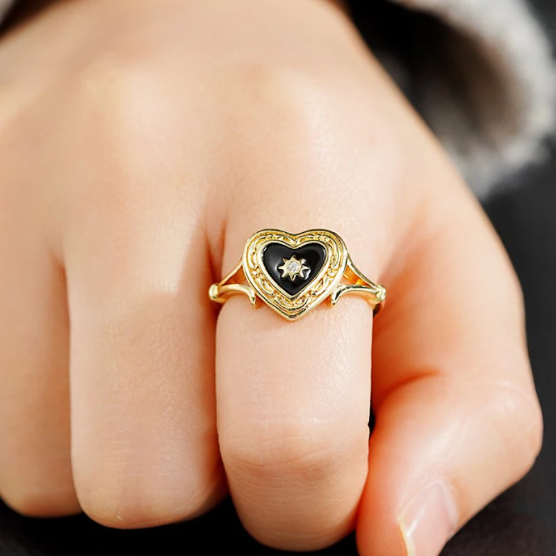 Huitan Retro Black Heart Rings 6