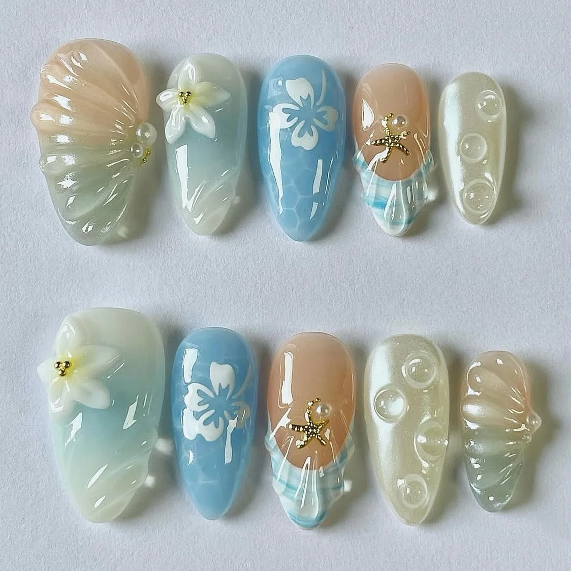 24pcs Ocean Shell Stick on Nail Art Starfish Design Long Almond False Nails Tips French Fake Nail Pearl Glitter Press on Nails