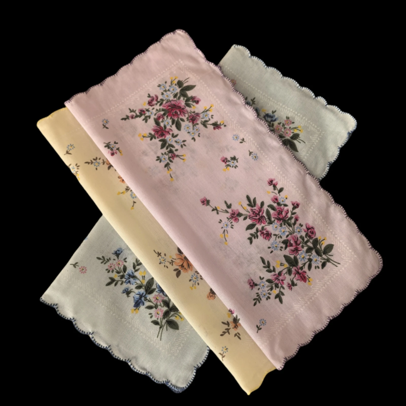 9-mouchoirs-en-coton-leger-a-bords-festonnes-motifs-floraux-Elegants-pour-femmes
