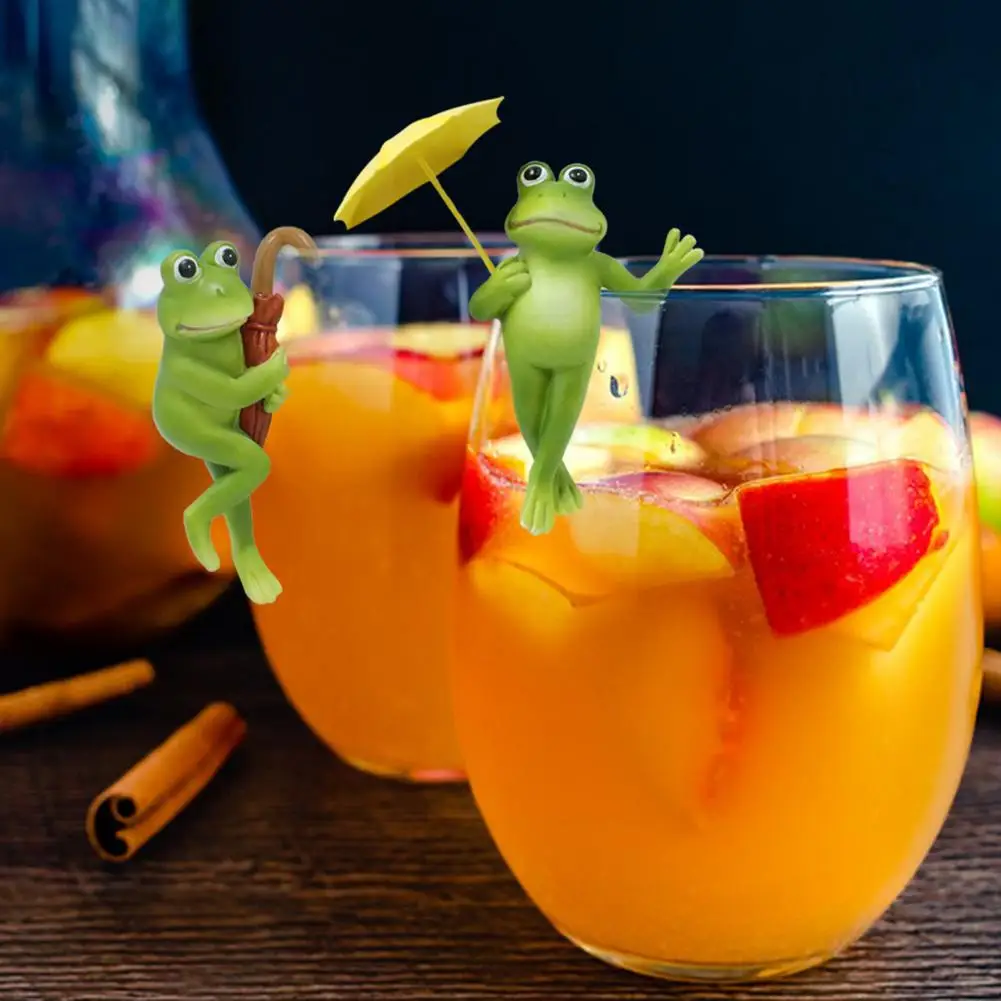 2 Pcs Frog Figurine…