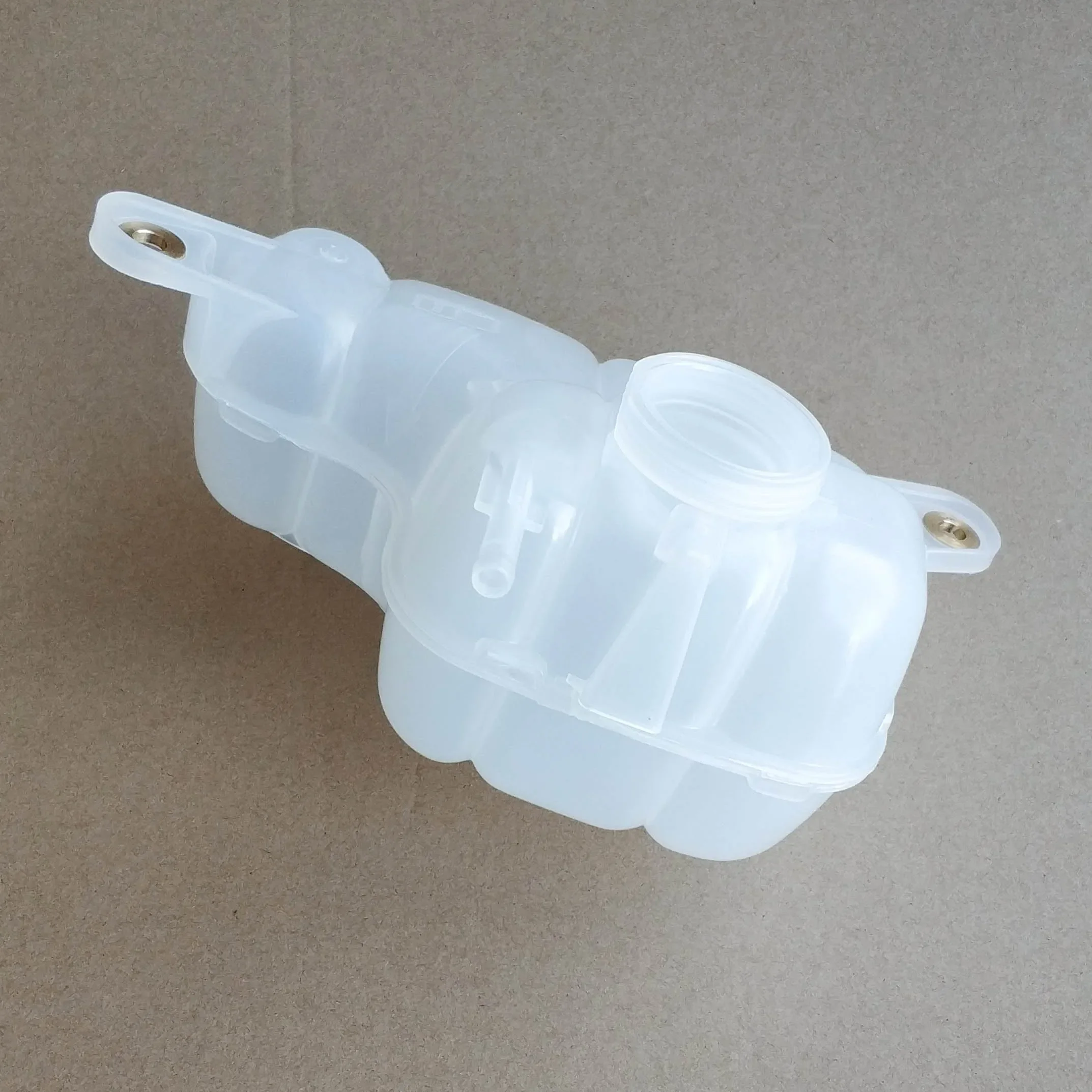 Coolant Reservoir Expansion Tank For Opel Adam Corsa E 13357140 1304036
