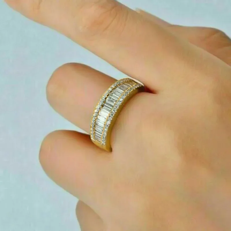 Ladies' Single Row Business Style Light and Luxurious Square Multifunctional Accessory Geometric Cube Zircon Ring