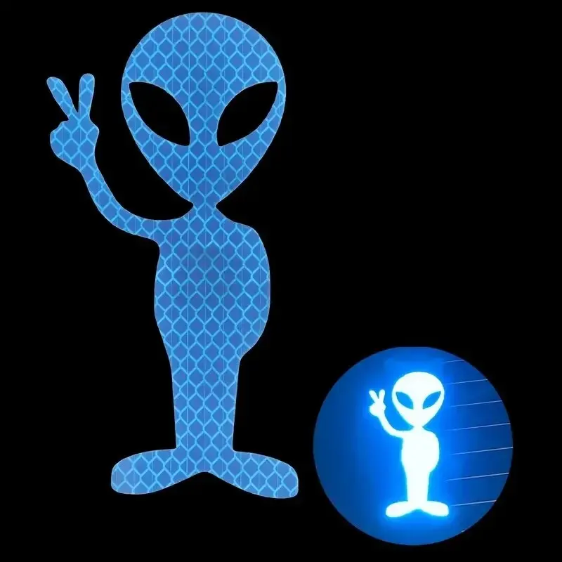 1pcs Alien Shaped Strong Reflective Stickers, Vinyl Decals, Car Bike , Water Cups For Laptops, Luggage Motorcycles