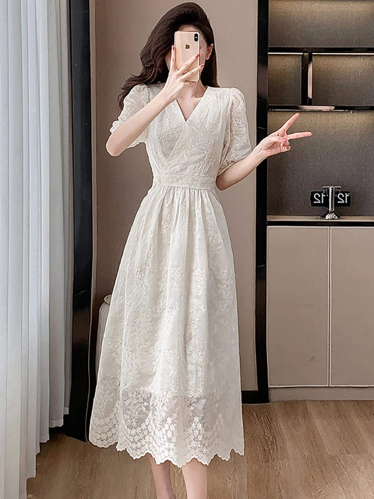 Robe de soirée blanche brodée pour femme, robe longue, tambour élégant, robe de Rhde festival, fête de luxe, coréen, vintage, nouveau, été, 2024