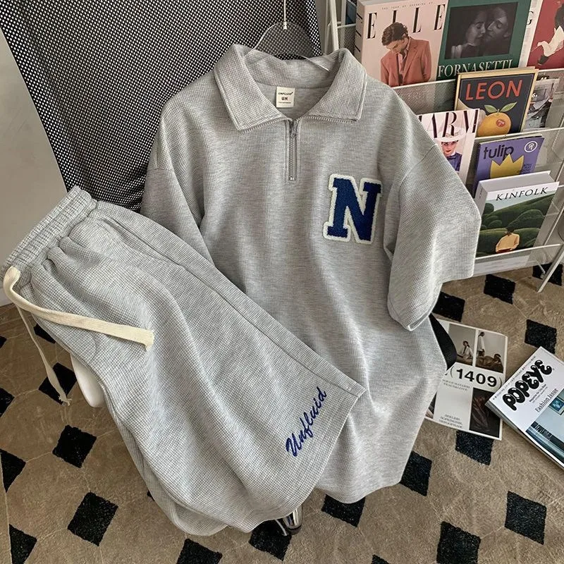 

Лето 2023, женский спортивный костюм свободного кроя, повседневный удобный комплект из 2 предметов, модные шорты в корейском стиле с короткими рукавами