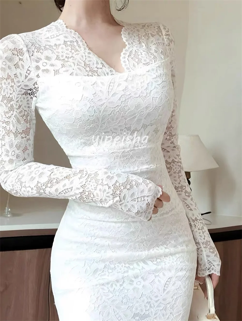 Customized Fashion Elegant Lace Pleat Ruched Mermaid V-neck Midi Dresses Evening Dresses Sizes Available High Quality Exquisite