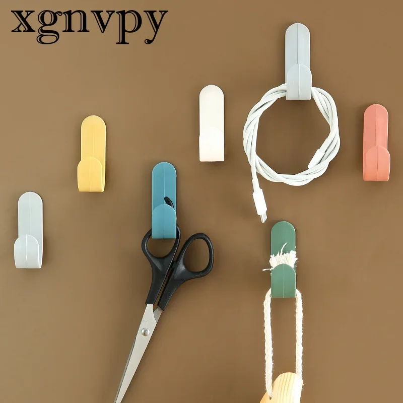 xgnvpy          Nordic J-Hooks for Bathroom - Traceless, No Drilling, Mini Hooks for Hats, Coats & More