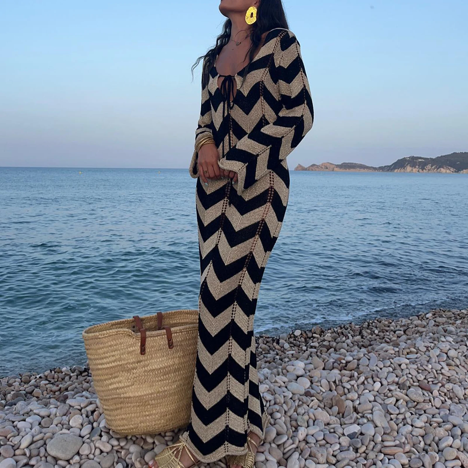 

Combhasaki Women's Beachwear Boho Wave Striped Print Hollow Out Tie-Up O-Neck Low Cut Long Sleeve Bodycon Straight Knitted Dress