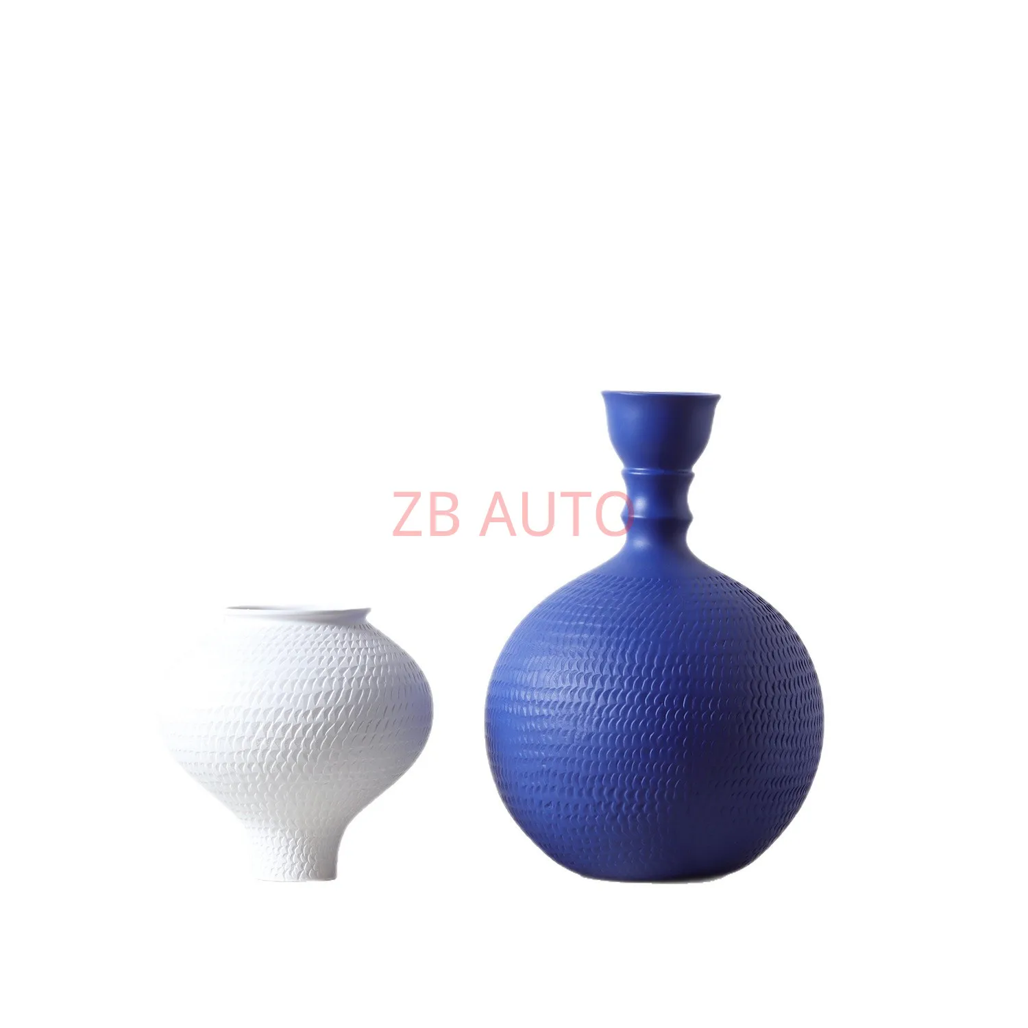 

Современные и простые керамические вазы в новом китайском стиле, белые и синие (цвета Кляйна), украшения для дома, декор для демонстрационных комнат, предметы для мягкого декора.