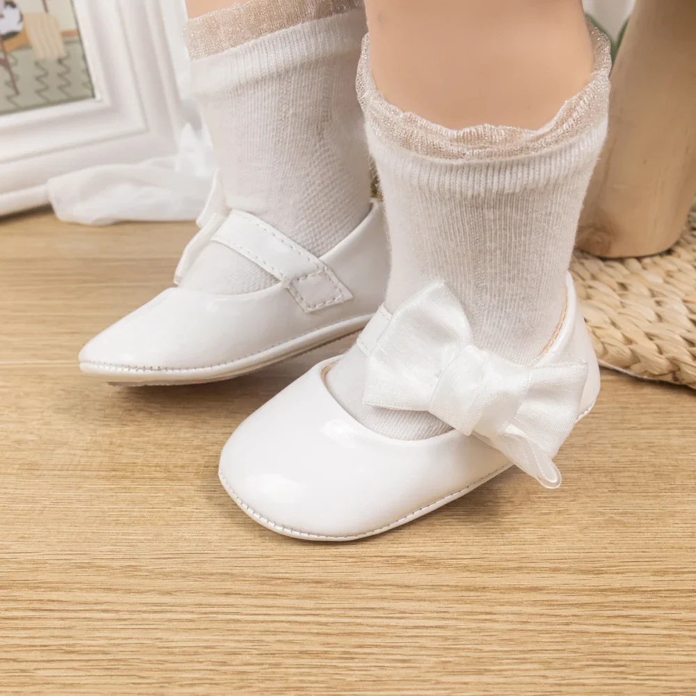 Pasgeboren Baby Antislip Pu Wandelschoenen Rubberen Babyschoenen Met Zachte Bodem Mode Britse Honderd Strik Ademende Prinsessenschoenen