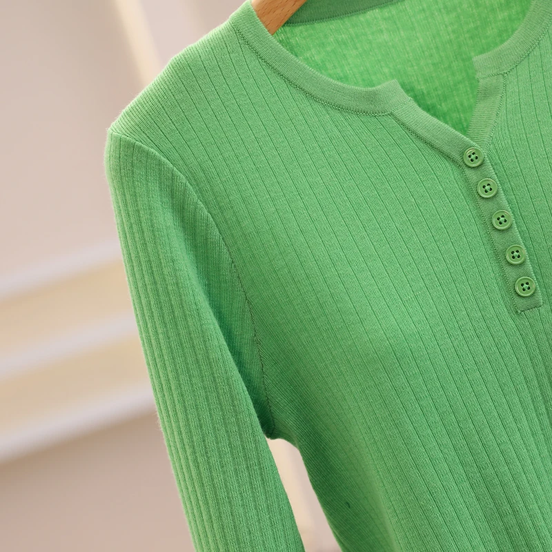 Suéter de malha feminino sle coreano cor pura botão decorativo camada base inverno faion corte reto commute sle
