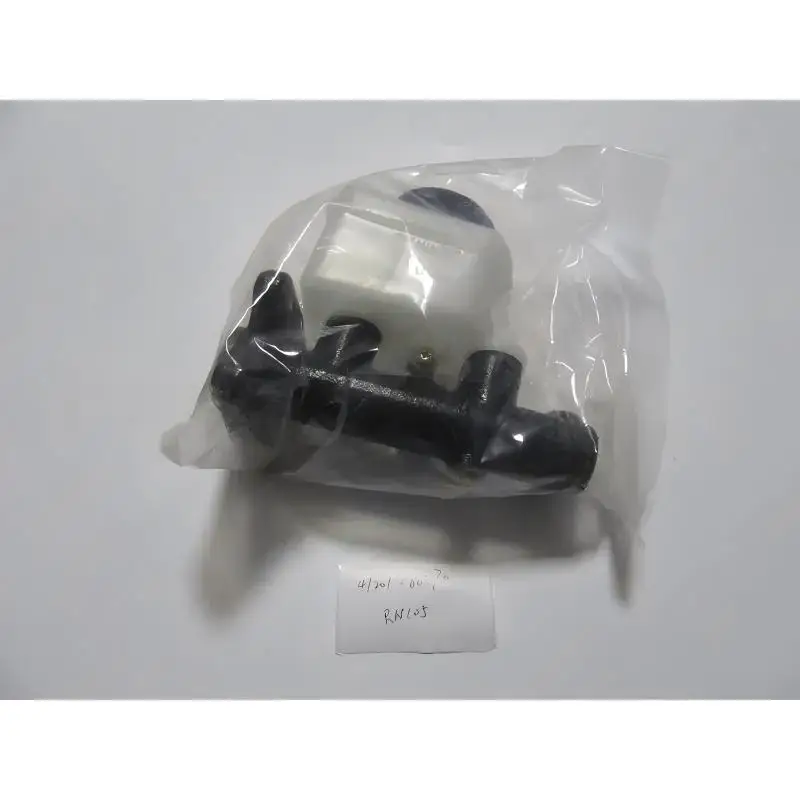 47201-60370 Brake Master Cylinder Compatible with Toyota Hilux Pickup RN105 YN135 1983-1988 LHD Direct Fit Replacement