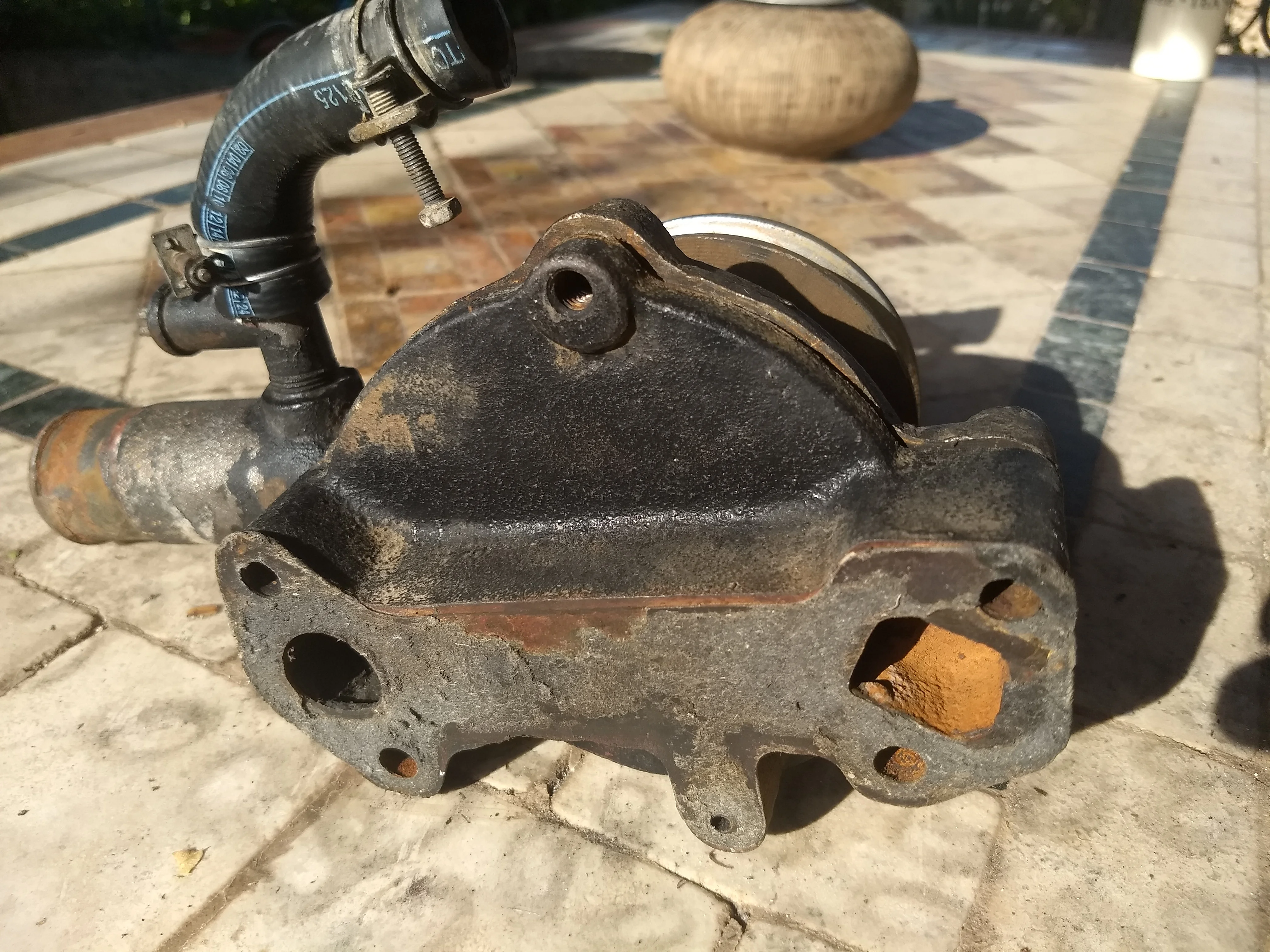 Water pump for Quanchai QC380T / QC385T for tractor like FT244 / FT254, part number: 2308001810000