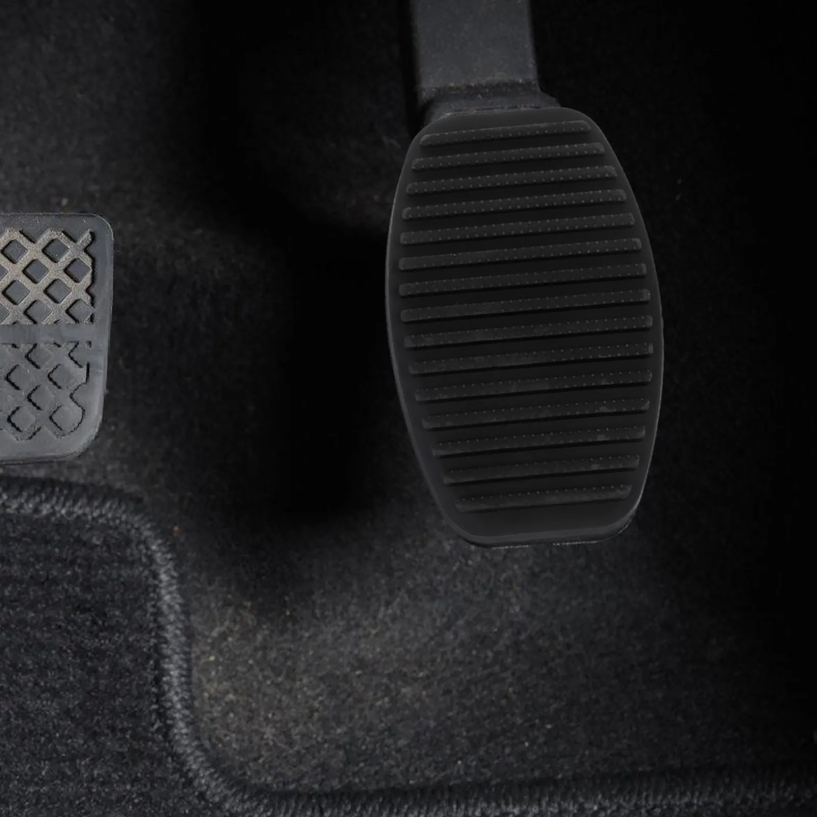 1Pair Nbr Rubber Brake Pedal Pad Accelerator Clutch Cover Anti Slip Car Foot Pedal Protector for Most Vehicles