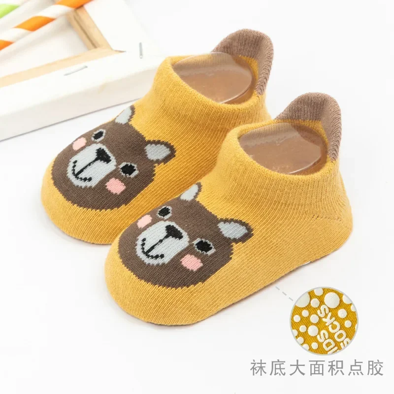 1 Pair Cute Caroon Non-slip Floor Sock for Toddler Spring Autumn Infant Baby Ankle Short Sock Kawaii First Walker Indoor Sock