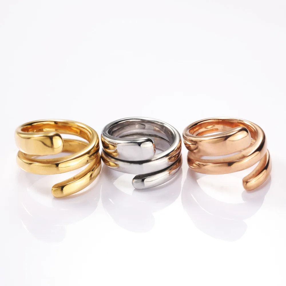 

Japanese and Korean simple spiral wrapping lines women's ring design niche cold style hand jewelry