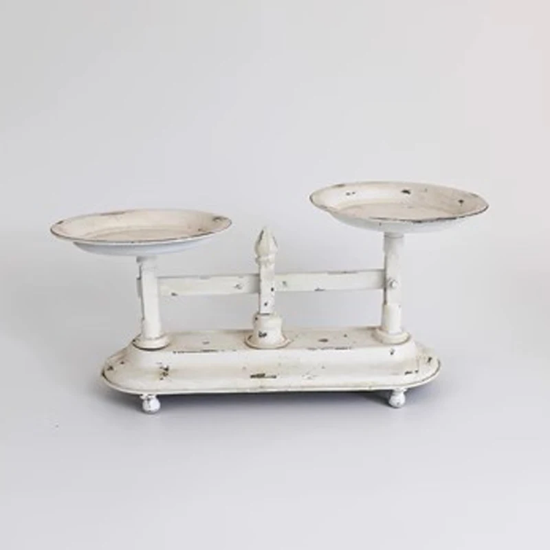 Vintage Style Decorative Figurine Balance Scale Rustic Iron Effect for Grocery mall Theme