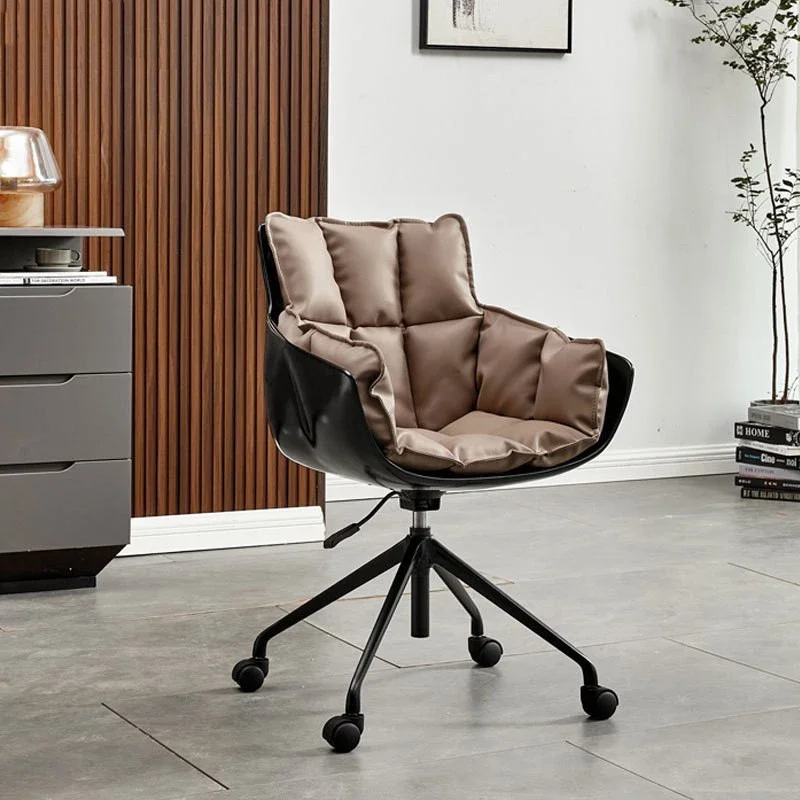 Senior Design Office Chair Rocking Mobile Computer Bedroom Vanity Gaming Chair Meeting Sillas De Oficina Office Furniture