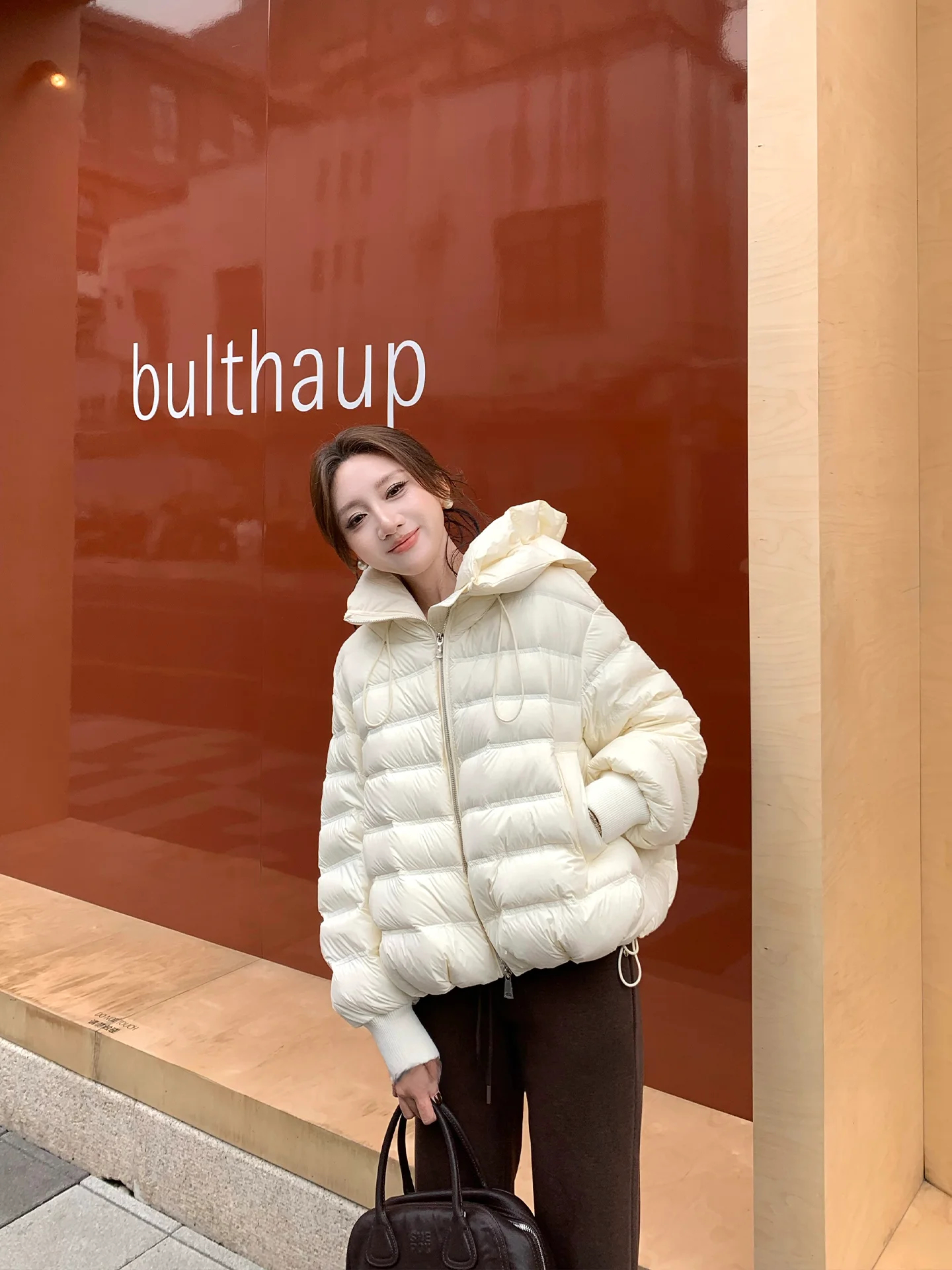 

Tina Fairy Du down Jaet Bone Puff Thin Warm Long Sve Zipper Closure Regular Length Coat for Women Autumn Season