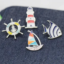 Distintivo stile navy Spilla in metallo con pesci tropicali dei cartoni animati Creativo Barca a vela Faro Timone Beacon Spilla Spilla Piccolo regalo per bambini