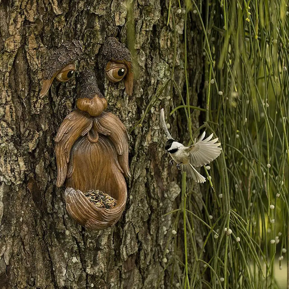 Thumbnail 3 - #11 Trending Bird Feeders Right Now