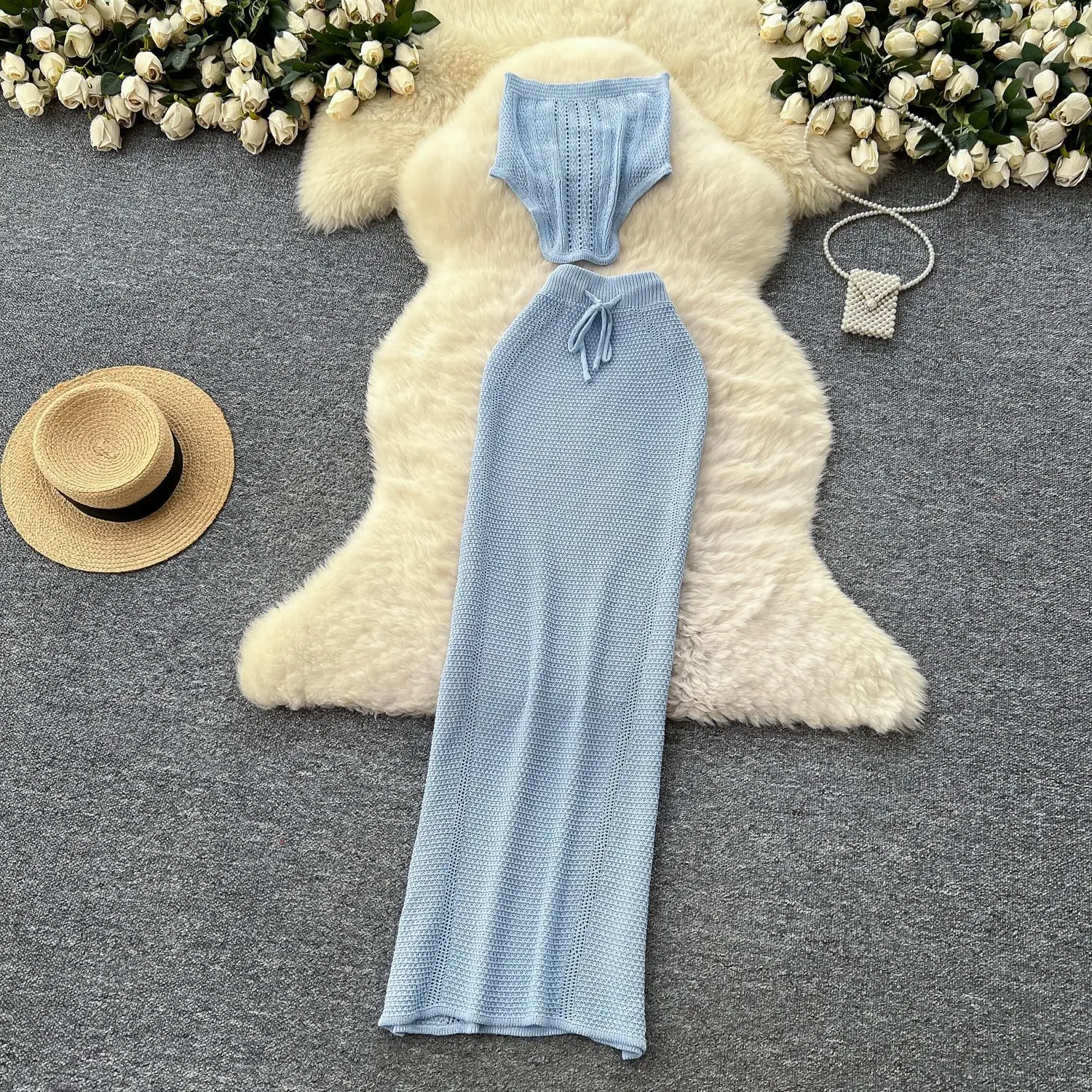 

Pure Desire To Wear Women's Summer Clothes, Sexy Hollow Straps, Irregular Tube Top + High Waist Hip-wrapped Knitted Skirt