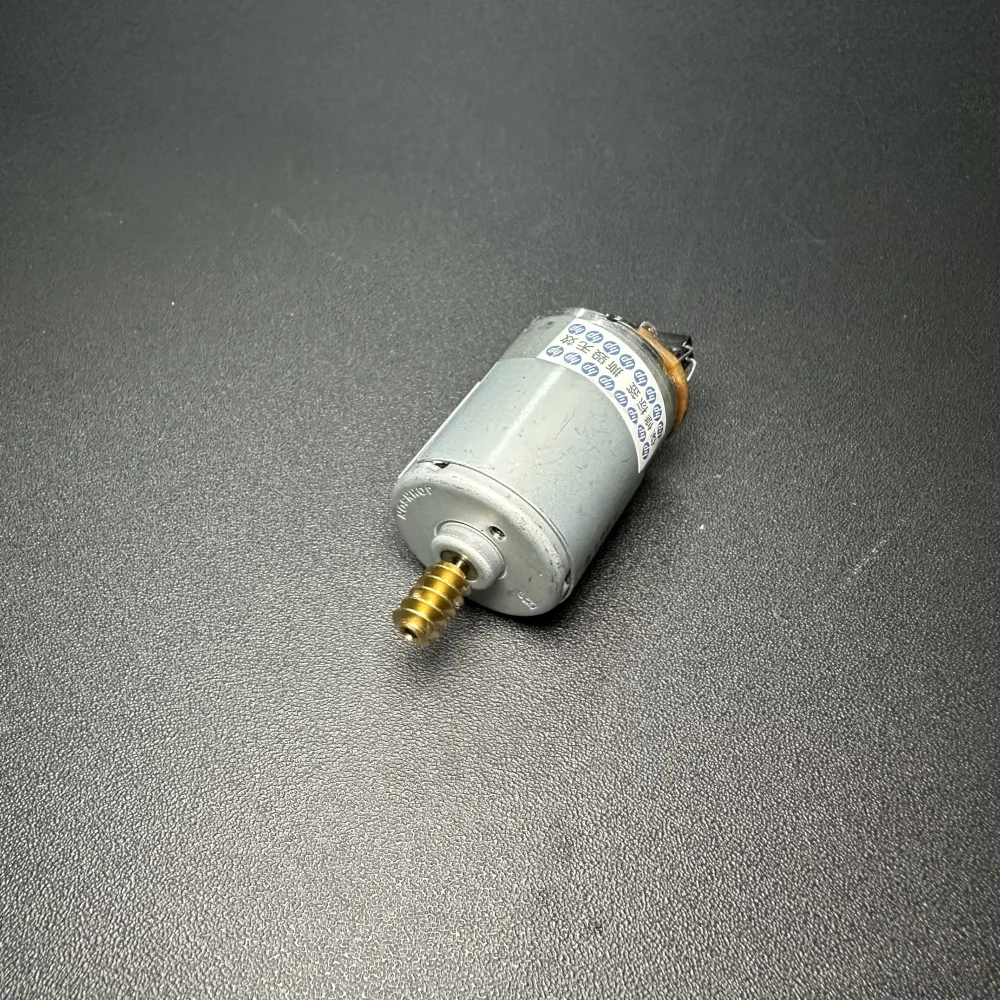 

Q6718-67017 Двигатель звездного колеса для HP Designjet T610 T620 T770 T790 T795 T1100 T1200 T2300 Z2100 Z3100 Z5200 Z5400 Q5669-60697*1