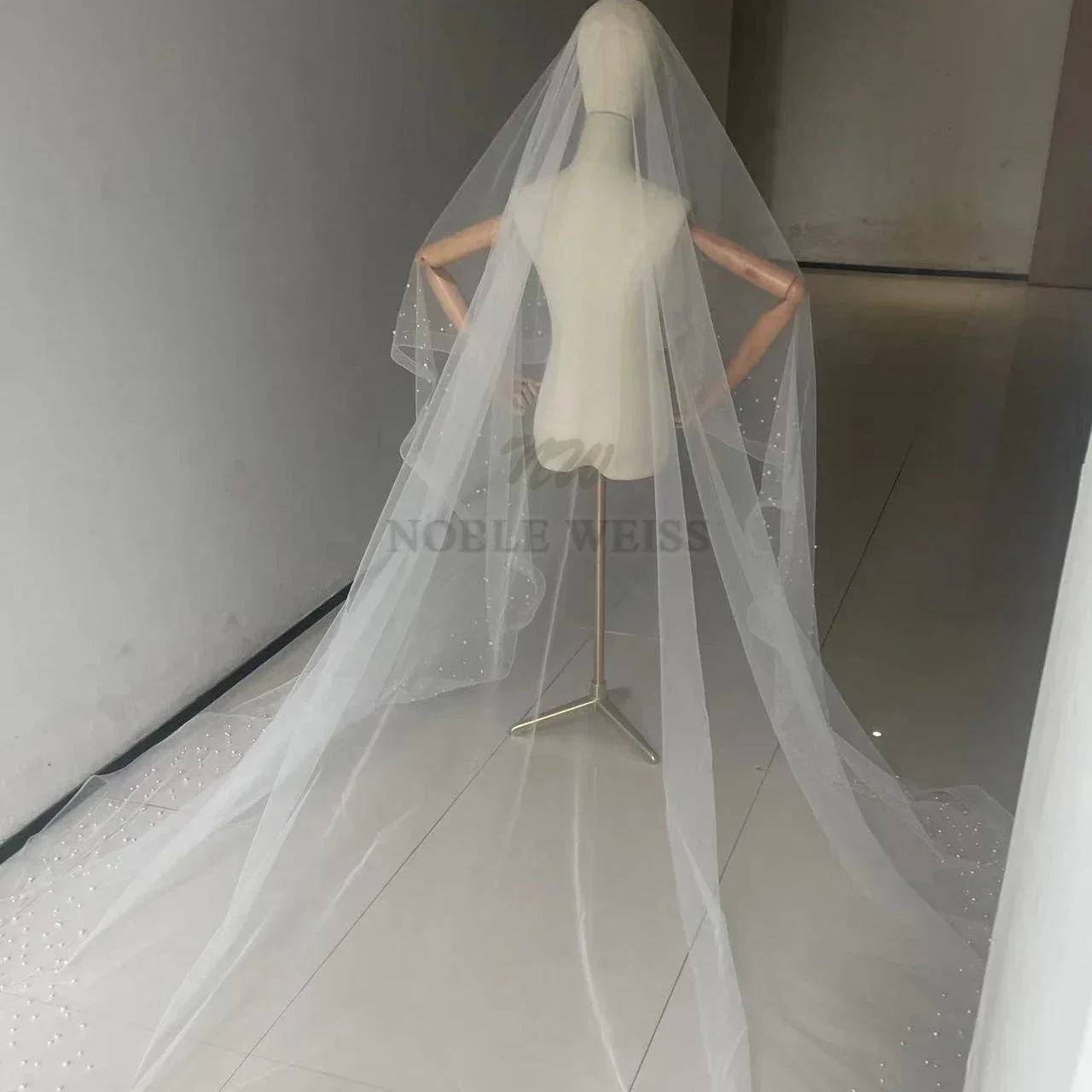 Beaded Wedding Veils One Layer Bride Veil With Stretch Mesh Tulle Veils Accessories 3*3 meters Customized image 5