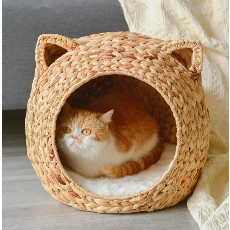 Natural Cattail Kennel for Cats Handmade Weaving Semi-Enclosed Pet House Cool and Breathable Cat Cage Pet Nest